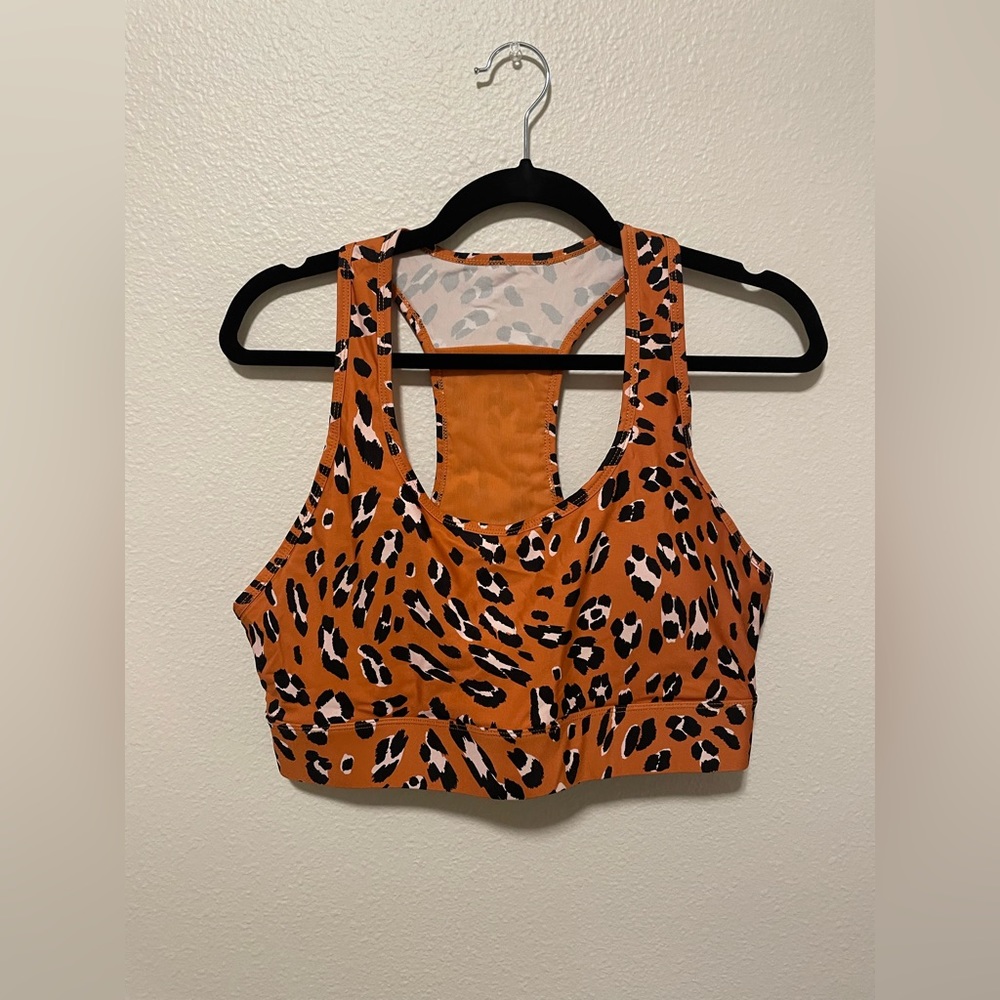 Fabletics On-The-Go Medium Impact Sports Bra